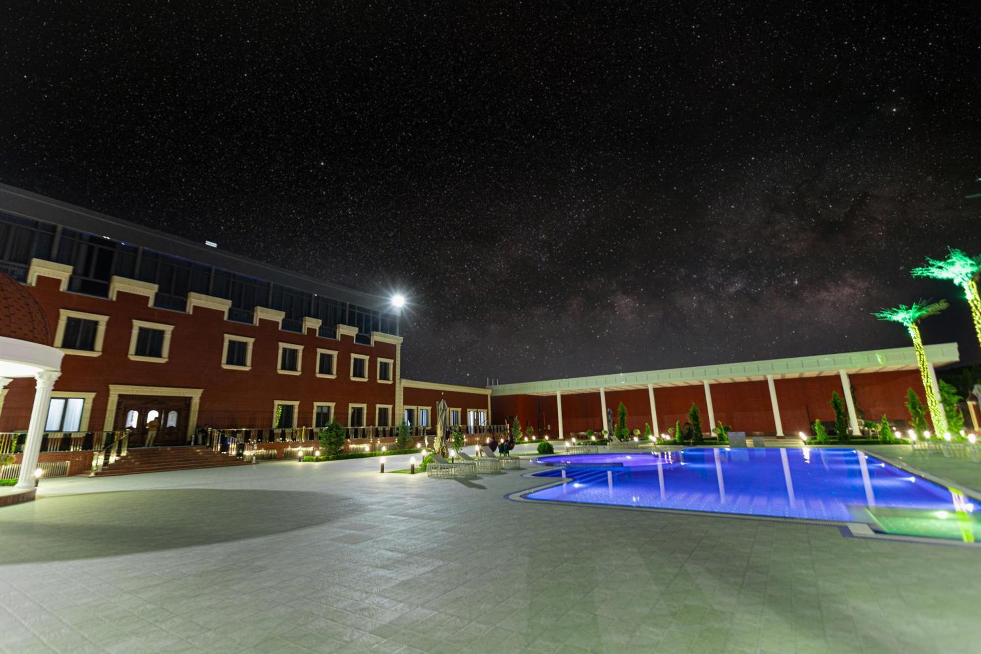 Hotel Sultan Palace Samarkand Esterno foto